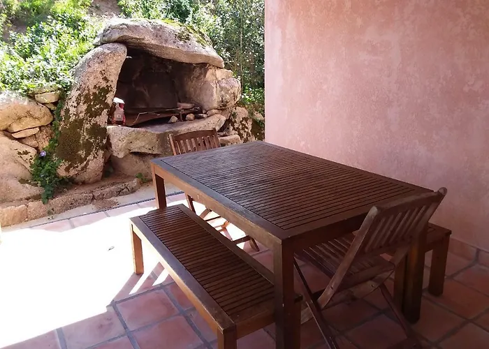 Semesterbostad Casa Myrta 3 Etoiles *